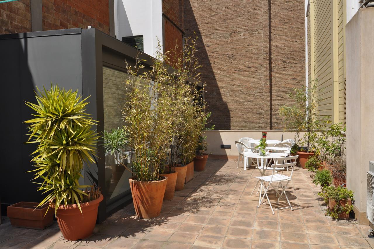 Rentbcn Gracia Deluxe Apartment บาร์เซโลนา ภายนอก รูปภาพ