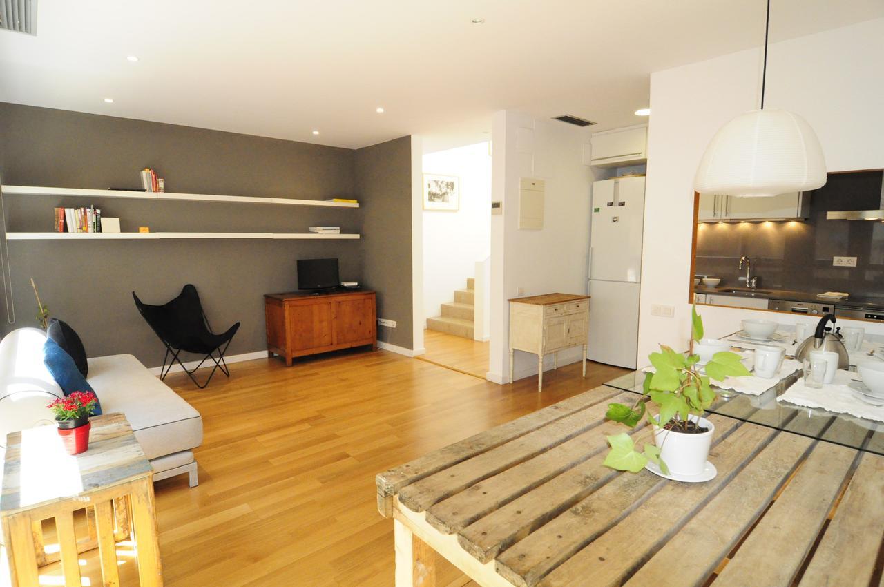 Rentbcn Gracia Deluxe Apartment บาร์เซโลนา ภายนอก รูปภาพ